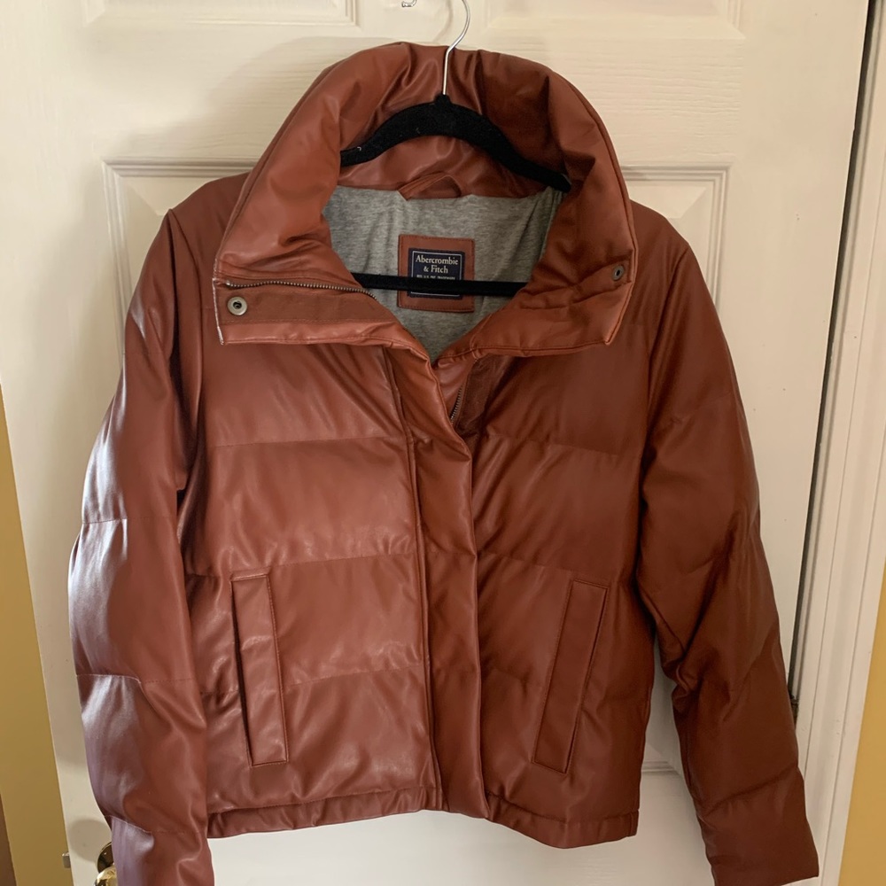 EUC Abercrombie & Fitch Faux Leather Mini Puffer